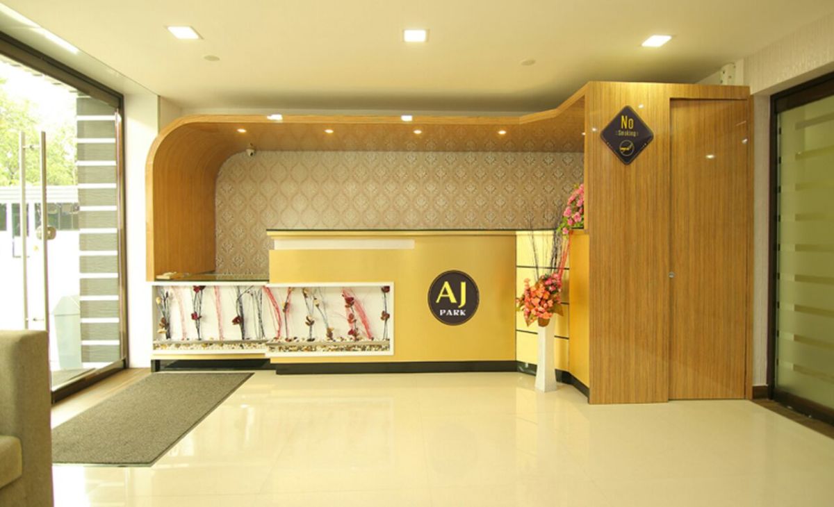 AJ PARK HOTEL